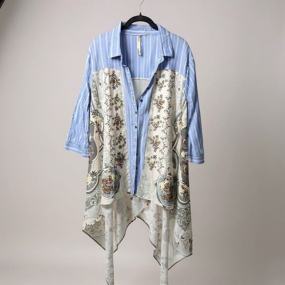 Aratta Tops - Aratta Silent Journey Mixed Print Boho Button Down Shirt Blue Floral Women's M